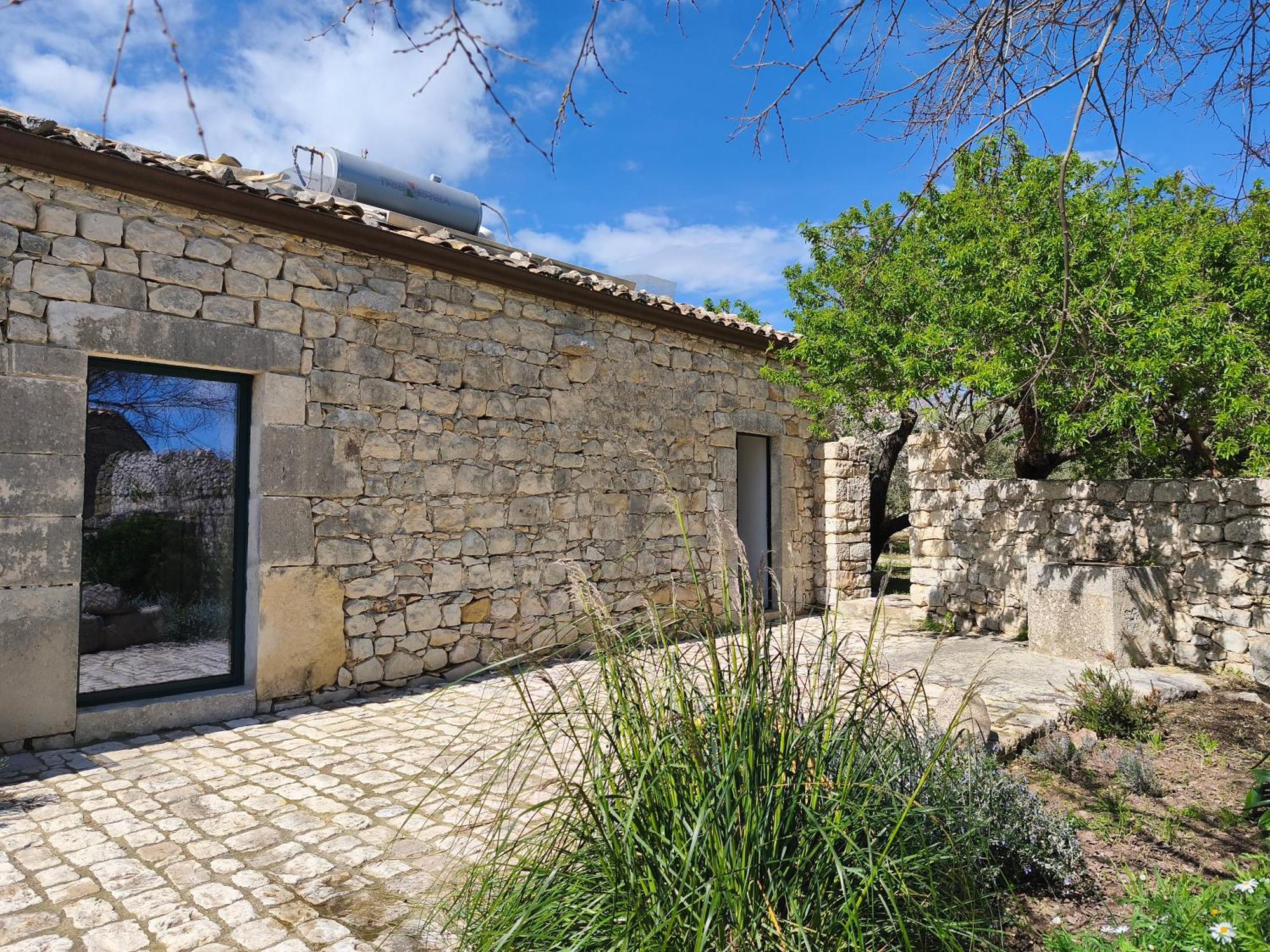 Agriturismo Fondo Paliemmu モーディカ エクステリア 写真